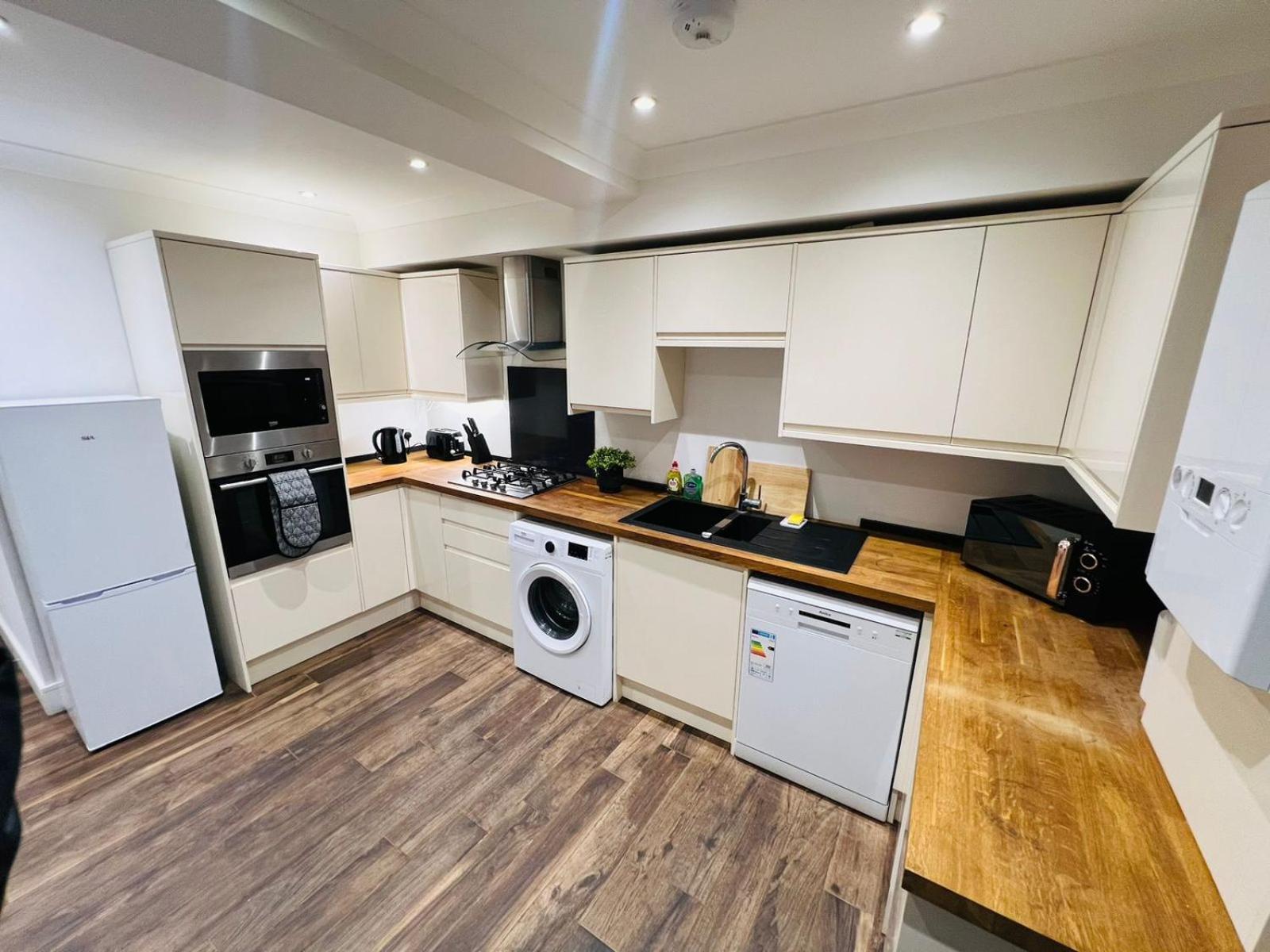 Luxury Apartment Near London Centre, Near Train Station, E1 Luaran gambar